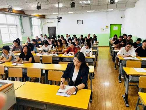 说明: f757a8c27441b21cf2dab756442e960