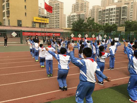 王兰庄小学大课间评比3.jpg