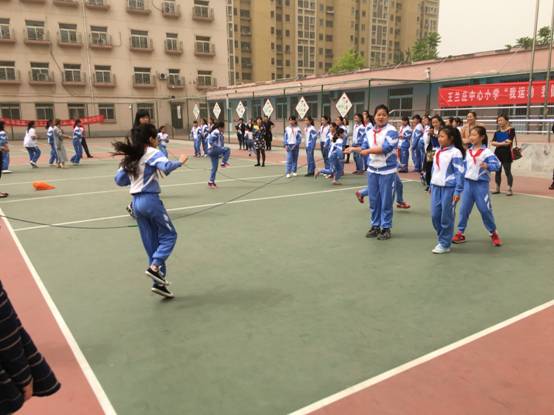 王兰庄小学大课间评比5.jpg